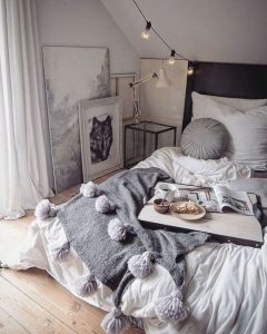 14 Comfy Shabby Chic Bedrooms Design Ideas 09