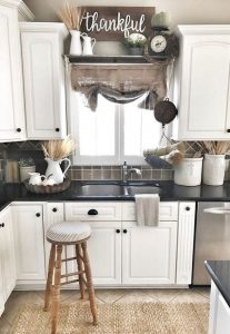 15 Incredible Farmhouse Gray Kitchen Cabinet Design Ideas 14