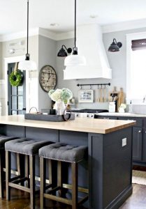 15 Incredible Farmhouse Gray Kitchen Cabinet Design Ideas 25