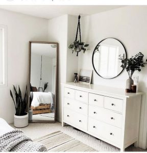 16 Minimalist Master Bedroom Decoration Ideas 19