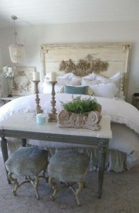 18 Romantic Shabby Chic Master Bedroom Ideas 37