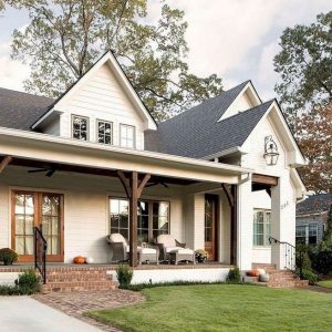 21 Amazing Rustic Farmhouse Exterior Designs Ideas 09