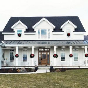 21 Amazing Rustic Farmhouse Exterior Designs Ideas 15