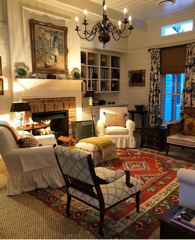21 Warm And Cozy Farmhouse Style Living Room Decor Ideas 20 - lmolnar