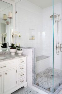 14 Beautiful Master Bathroom Remodel Ideas 34