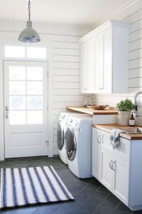 16 Brilliant Small Functional Laundry Room Decoration Ideas 08