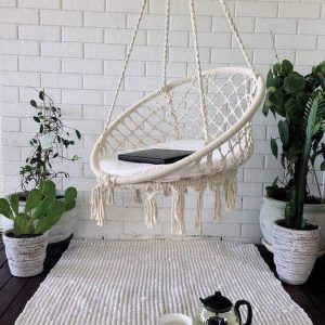 18 Adorable Hanging Chairs Ideas For Indoors And Outdoors 20