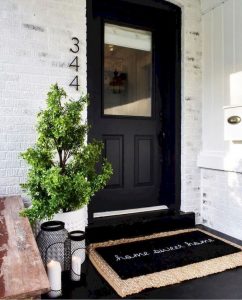 21 Stunning Farmhouse Front Porch Decor Ideas 14