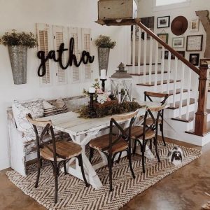 21 Totally Inspiring Small Dining Room Table Decor Ideas 31