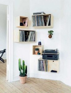 15 Amazing Corner Shelves Ideas 07