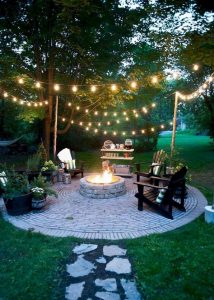 15 Awesome Winter Patio Decorating Ideas With Fire Pit – Making Your Patio Warm And Cozy 20