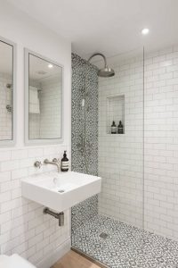 15 Beautiful Walk In Shower Ideas For Small Bathrooms 24