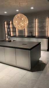 16 Amazing Modern Kitchen Cabinets Design Ideas 08