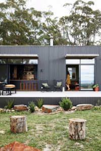 16 Modern Shed Design Looks Luxury To Complement Your Home 14