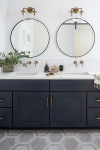 17 Great Bathroom Mirror Ideas 09