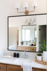 17 Great Bathroom Mirror Ideas 14