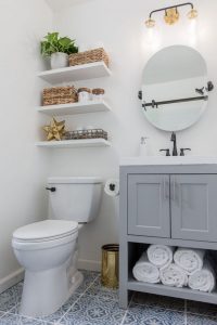 17 Models Sample Awesome Small Bathroom Ideas 19