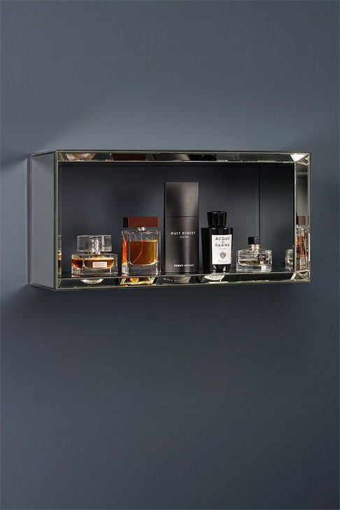 18 Luxury Corner Shelves Ideas 07