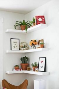 18 Luxury Corner Shelves Ideas 15