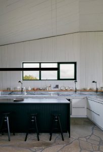 19 Rural Kitchen Ideas For Small Kitchens Look Luxurious 19