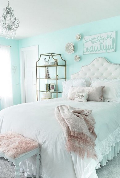 15 Teen’s Bedroom Decorating Ideas 10