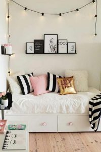 16 Awesome Teens Bedroom Decorating Ideas 08