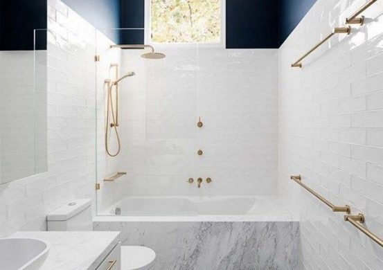 17 Awesome Small Bathroom Tile Ideas 21