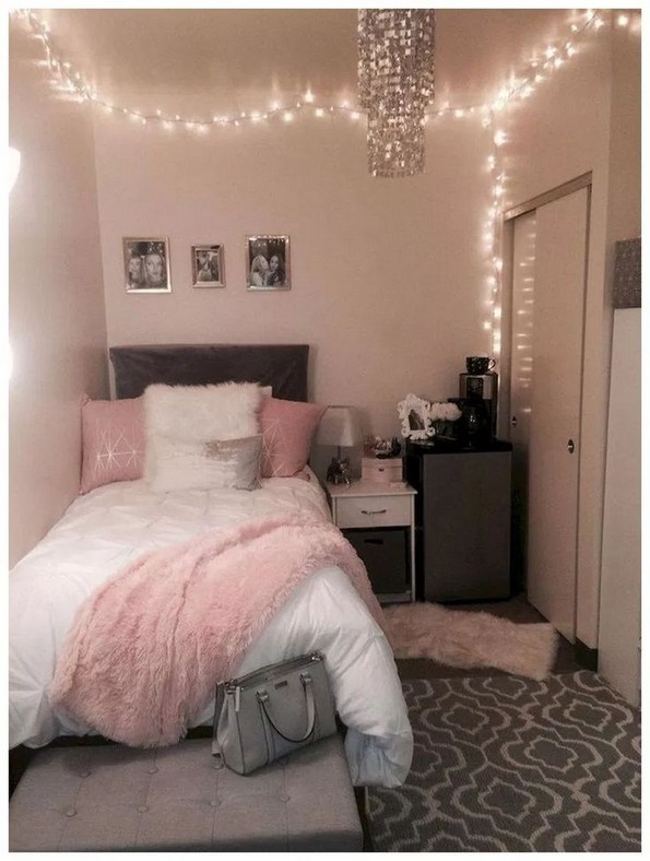 18 Teen Bedroom Decorating Ideas – Is It That Simple 07
